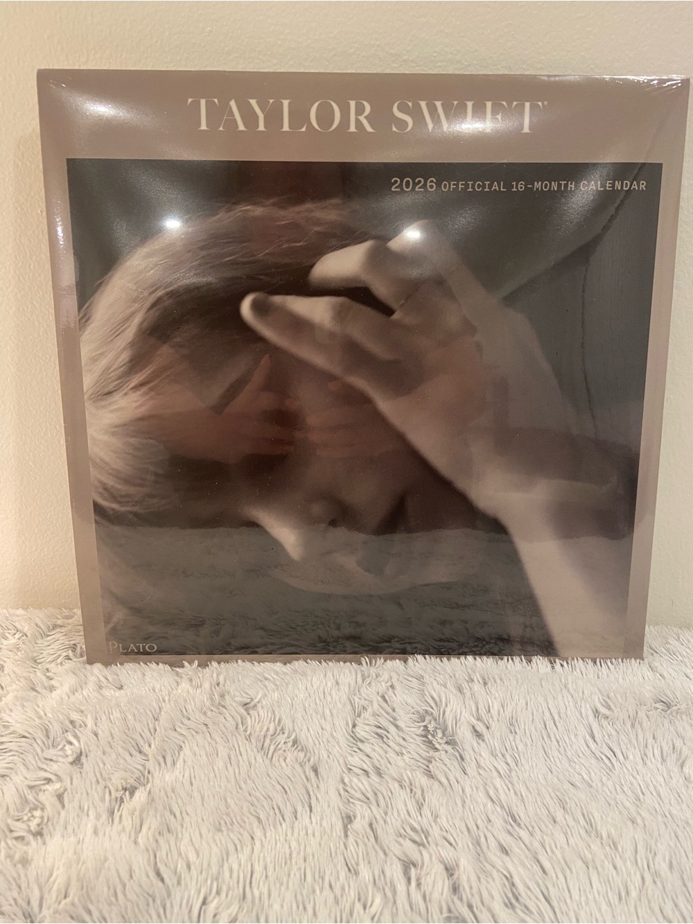 New! Taylor Swift 2026 Official 16-Month Calendar